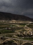 Hasankeyf: Are the failure of Davutoglu's "Strategic Depth" and the ISIL threat over President Erdogan plans going to save the caves from the flood?