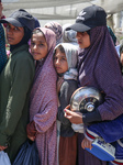 Palestinians Receive Food Rations