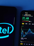 Intel Share Fall