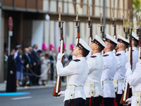 Madrid Spain Almeida Hands Over The National Flag To The Navy