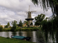 De Valk Windmill Museum
Leiden, Netherlands