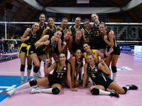 International Trophie ''Una Squadra Per Un Sorriso'':  Wash4green Pinerolo V VakifBank Spor Kulubu