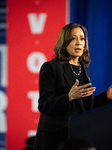 Kamala Harris holds get out the vote rally in Harrisburg, PA