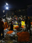  Flowers Market During Dawn In Kolkata, India