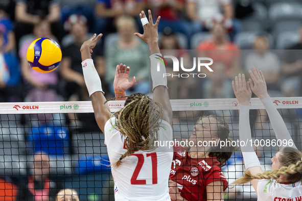 Eva Elouga (FRA), Martyna Czyrnianska (POL) during Poland vs France, volleyball friendly match in Radom, Poland on May 25, 2023. 