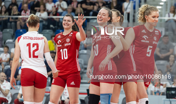 Aleksandra Szczyglowska (POL), Monika Fedusio (POL), Olivia Rozanski (POL), Monika Galkowska (POL), Agnieszka Korneluk (POL) during Poland v...