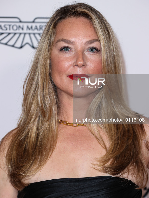 German-American television and film actress Elisabeth Rohm (Elisabeth Röhm) arrives at the 30th Annual Race To Erase MS Gala held at the Fai...