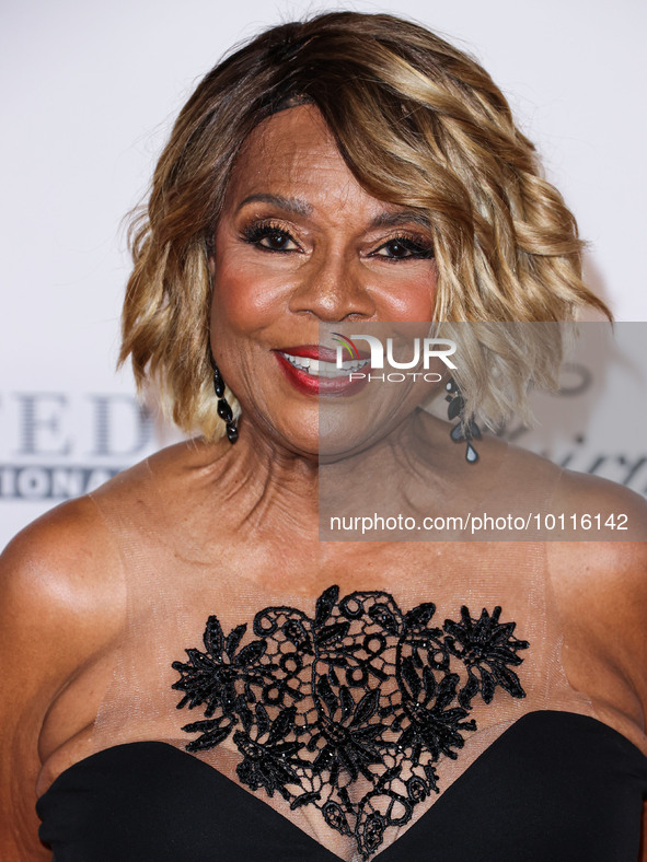 American singer Thelma Houston arrives at the 30th Annual Race To Erase MS Gala held at the Fairmont Century Plaza on June 2, 2023 in Centur...