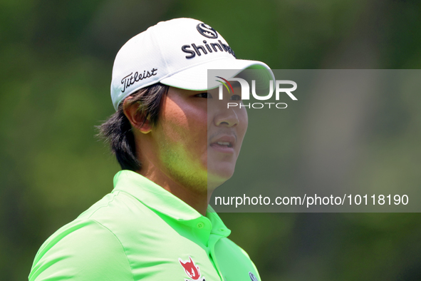 S.H. Kim walks on the 18th green during The Memorial Tournament presented by Workday at Muirfield Village Golf Club in Dublin, Ohio, USA, on...