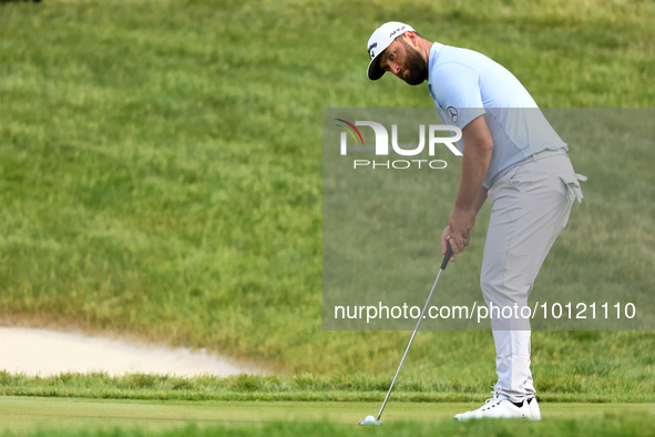 Jon Rahm of Barrika, Spain putts on the 18th green during The Memorial Tournament presented by Workday at Muirfield Village Golf Club in Dub...