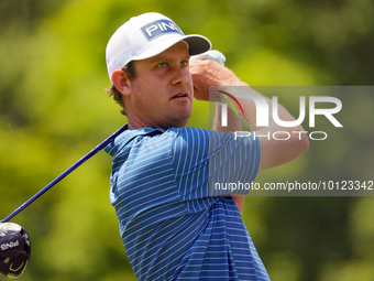 Harris English of Sea Island, Georgia hits from the 18th tee during The Memorial Tournament presented by Workday at Muirfield Village Golf C...