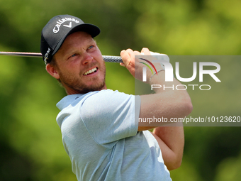 Danny Willett of Sheffield, England hits from the 18th tee during The Memorial Tournament presented by Workday at Muirfield Village Golf Clu...