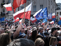 Pro-democratic march in Warsaw gathered up to 500k participants (according to organisers), led by Donald Tusk, former Prime Minister of Pola...