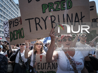 Pro-democratic march in Warsaw gathered up to 500k participants (according to organisers), led by Donald Tusk, former Prime Minister of Pola...