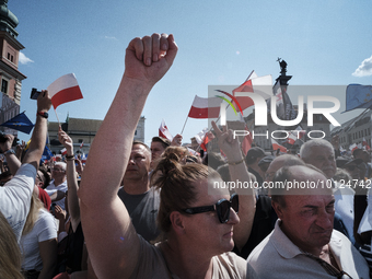 Pro-democratic march in Warsaw gathered up to 500k participants (according to organisers), led by Donald Tusk, former Prime Minister of Pola...