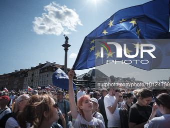 Pro-democratic march in Warsaw gathered up to 500k participants (according to organisers), led by Donald Tusk, former Prime Minister of Pola...