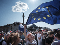 Pro-democratic march in Warsaw gathered up to 500k participants (according to organisers), led by Donald Tusk, former Prime Minister of Pola...