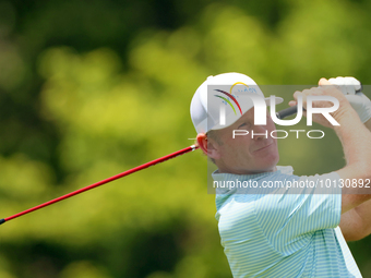 Brandt Snedeker of Franklin, Tennessee hits from the 18th tee during The Memorial Tournament presented by Workday at Muirfield Village Golf...