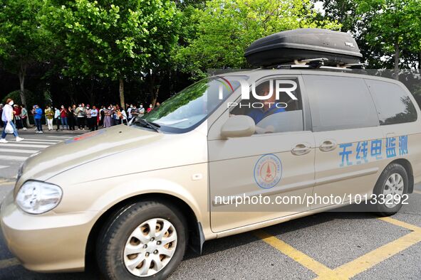 QINGDAO, CHINA - JUNE 7, 2023 - A radio monitoring vehicle drives into a college entrance examination site in Qingdao, Shandong province, Ch...