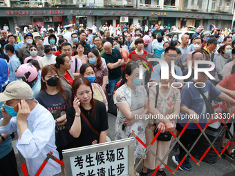 NANJING, CHINA - JUNE 7, 2023 - Parents wait outside a college entrance examination point in Nanjing, Jiangsu province, June 7, 2023. The 20...