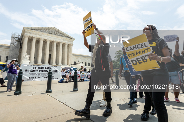 Students depart on a march to the White House in protest of the Supreme Court's ruling against President Joe Biden’s student-debt relief pro...