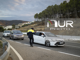 The Fire Department of the Generalitat declared the fire in the municipalities of Colera and Portbou, in the region of Alt Emporda (Girona,...