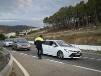 The Fire Department of the Generalitat declared the fire in the municipalities of Colera and Portbou, in the region of Alt Emporda (Girona,...