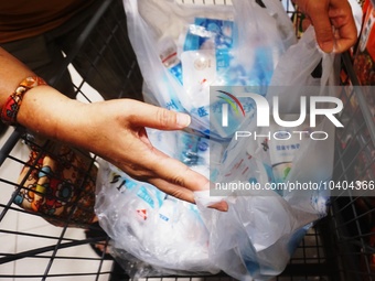 HANGZHOU, CHINA - AUGUST 24, 2023 - Citizens buy salt at a supermarket in Hangzhou, Zhejiang province, China, August 24, 2023. On the same d...