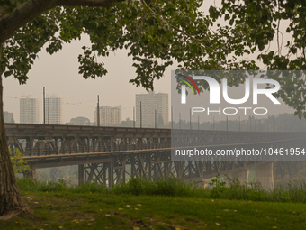 EDMONTON, CANADA - SEPTEMBER 03, 2023:
A view of the High Level Bridge in Edmonton amid wildfire smoke, on September 03, 2023, in Edmonton,...