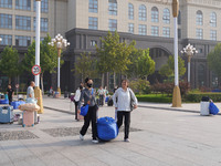 DEZHOU, CHINA - SEPTEMBER 7, 2023 - Students of Dezhou University in Shandong province carry their luggage and prepare to go to the grassroo...