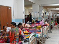 Patients suffering from dengue fever are being treated inside the Mugdha General Hospital's admission section in Dhaka, Bangladesh on Septem...