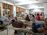 Patients suffering from dengue fever are being treated inside the Mugdha General Hospital's admission section in Dhaka, Bangladesh on Septem...