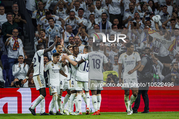 
Joselu of Real Madrid celebrate a goal during the LaLiga EA Sports match between Real Madrid  and Real Sociedad at the Estadio Santiago Ber...