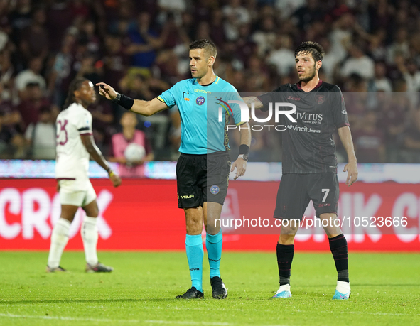 Antonio Giua, referee, during the Serie A TIM match between US Salernitana and Torino FC in Salerno, Italy, on September 18, 2023. 