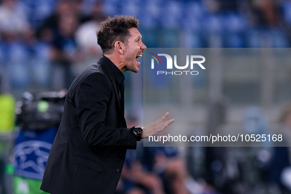 Diego Simeone head coach of Atletico de Madrid yells during the UEFA Champions League Group E match between SS Lazio v Atletico de Madrid at...