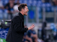 Diego Simeone head coach of Atletico de Madrid yells during the UEFA Champions League Group E match between SS Lazio v Atletico de Madrid at...