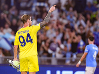 Ivan Provedel of SS Lazio celebrates at the end of the the UEFA Champions League Group E match between SS Lazio v Atletico de Madrid at Stad...