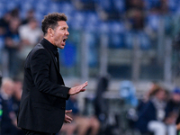 Diego Simeone head coach of Atletico de Madrid yells during the UEFA Champions League Group E match between SS Lazio v Atletico de Madrid at...