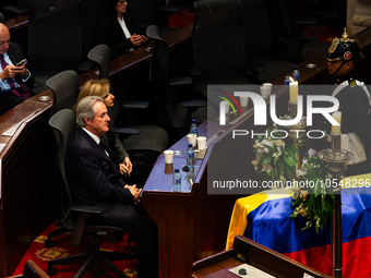 Fernando Botero Zae, son of the late Colombian artist Fernando Botero is seen as his father lies inside the National Congress during his wak...