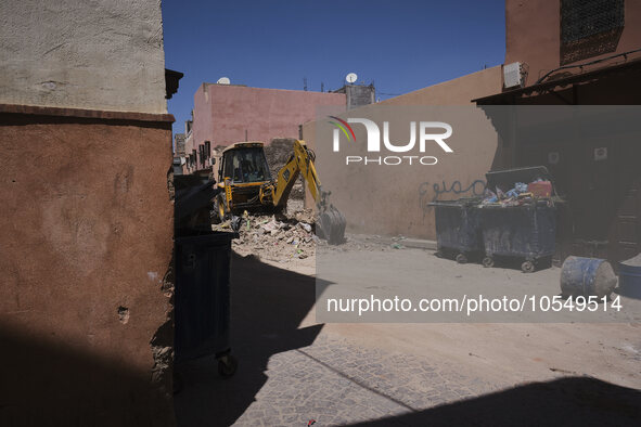 Marrakech, Morocco, 2023/09/11. Just a few days after the terrible earthquake in Morocco, the city of Marrakech is slowly getting back to li...