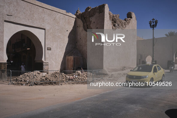 Marrakech, Morocco, 2023/09/11. Just a few days after the terrible earthquake in Morocco, the city of Marrakech is slowly getting back to li...