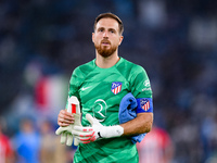 Jan Oblak of Atletico de Madrid greets the fans during the UEFA Champions League Group E match between SS Lazio v Atletico de Madrid at Stad...