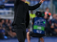 Diego Simeone head coach of Atletico de Madrid gestures during the UEFA Champions League Group E match between SS Lazio v Atletico de Madrid...