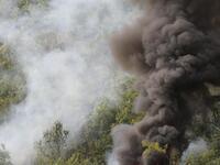 CHENGDE, CHINA - SEPTEMBER 25, 2023 - Firefighters perform a fire fighting drill in a forest area in Chengde, Hebei Province, China, Sept 25...