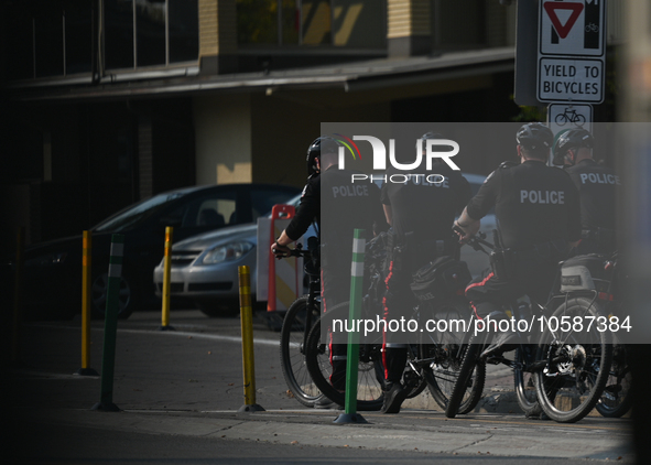 EDMONTON, CANADA - SEPTEMBER 29, 2023:
A team of Edmonton Police Officers een in downtown Edmonton, on September 29, 2023, in Edmonton, Albe...