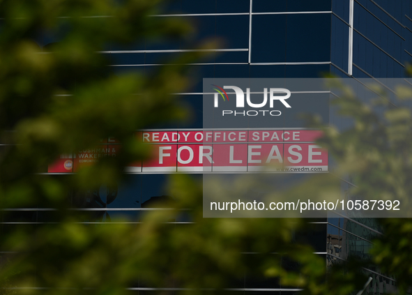 EDMONTON, CANADA - SEPTEMBER 29, 2023:
One of many offices with a sign 'For Lease' seen on September 29, 2023, in Edmonton, Alberta, Canada....