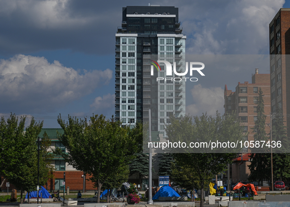 EDMONTON, CANADA - SEPTEMBER 29, 2023:
General view of Boyle Street encampment, one of several small-scale sanctioned encampments serving Ed...