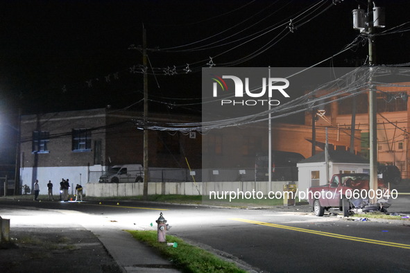 Fair Lawn Police and the Bergen County Prosecutor's Office work the scene of an accident investigation in Fair Lawn, New Jersey, United Stat...