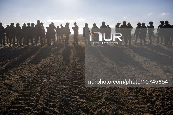 Servicemen of the First Presidential National Guard Brigade of Ukraine BUREVIY (Storm) during a practical exercise at a training ground in n...