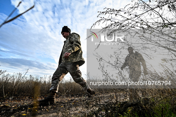 ZAPORIZHZHIA REGION, UKRAINE - NOVEMBER 03, 2023 - Servicemen of the Ukrainian anti-aircraft missile troops near Robotyno in the Zaporizhzhi...